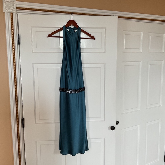 Vera Wang Lavender Label Dresses & Skirts - Vera Wang Lavender Label Cadet Blue Midi Dress Size 6